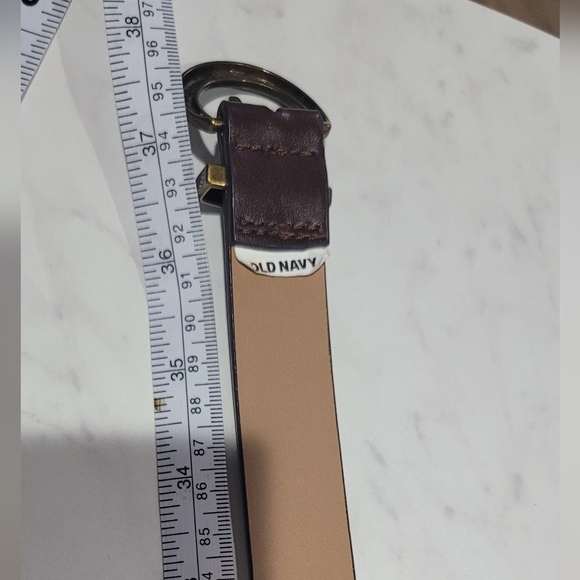 Old Navy Dark Brown Belt with Brass Buckle - Picture 4 of 5